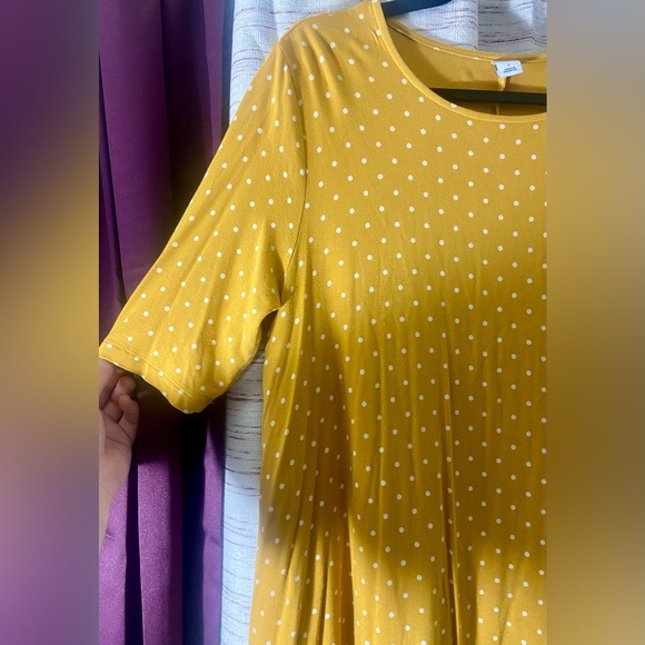 Old Navy A-Line Orange Midi Dress with Crew Neck and Short Sleeves - Picture 4 of 11